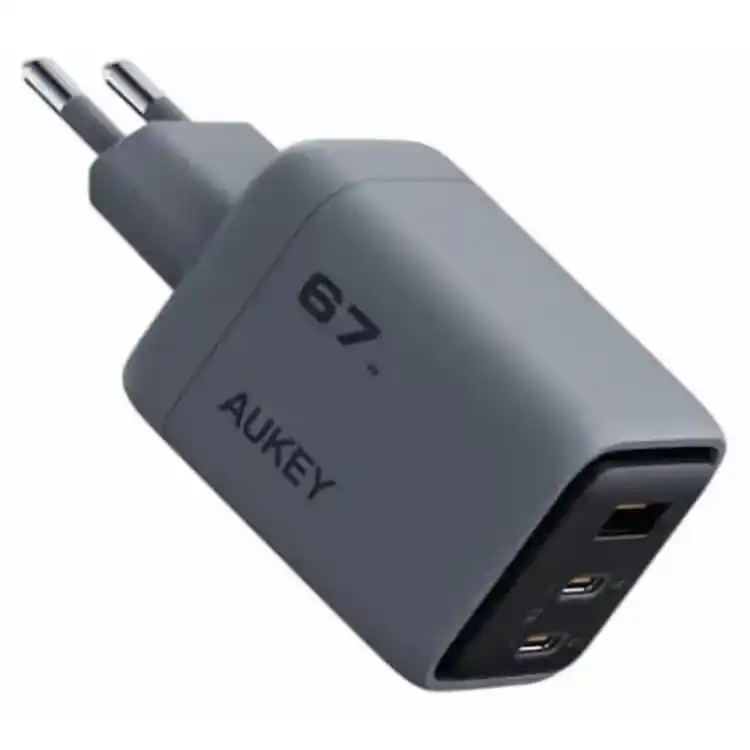 محول اوكاي Comet Mix 3 USB-A + USB-C، 3 منافذ، بقوة 67 وات، رمادي - PA-C3-GY