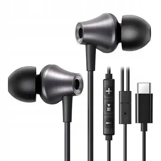 سماعات أذن يو جرين سلك USB-C بميكروفون - أسود
